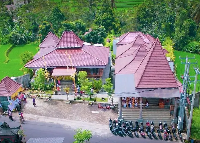 Hotel Danakha Ubud 4*
